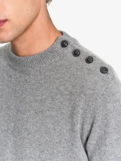 Pull marin à col rond et boutonnage épaule - Gris